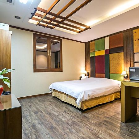 Fiore Hotel クミ エクステリア 写真