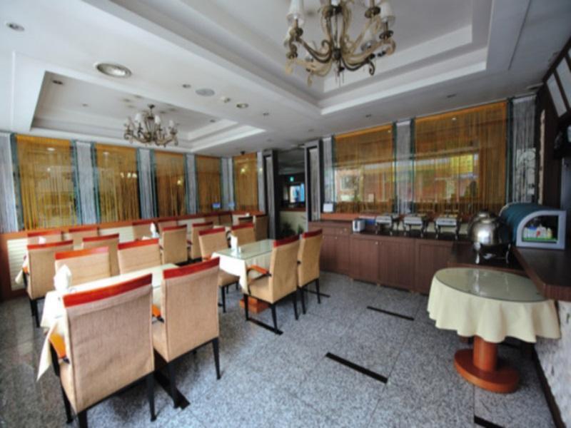 Fiore Hotel クミ エクステリア 写真