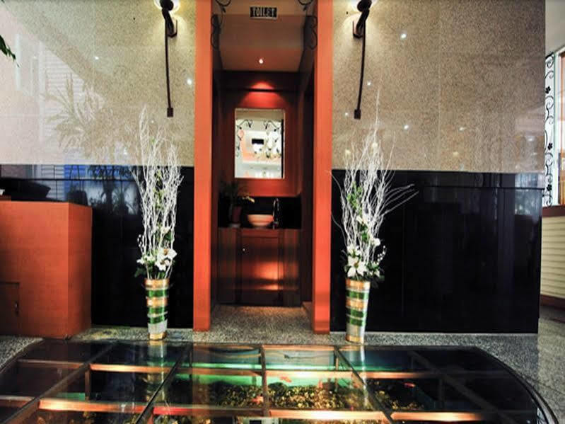 Fiore Hotel クミ エクステリア 写真