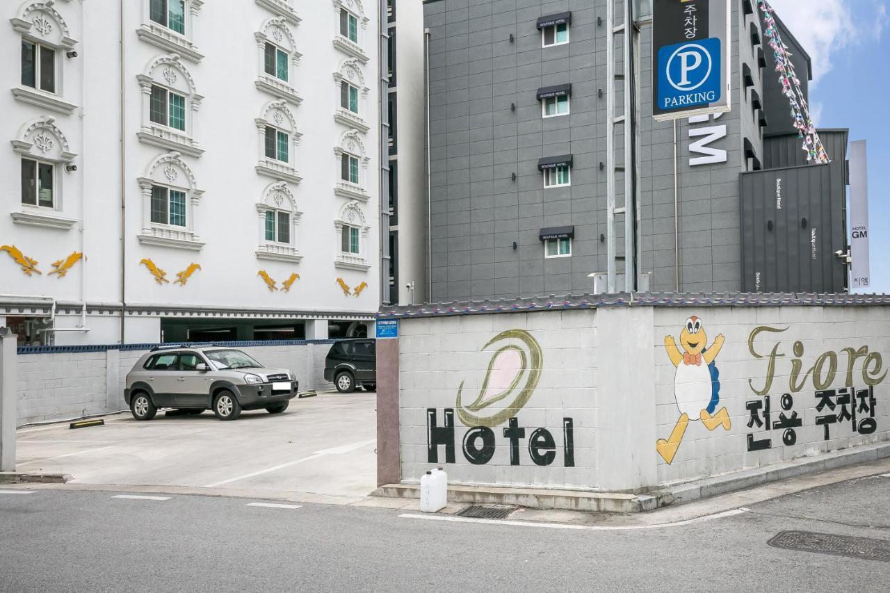 Fiore Hotel クミ エクステリア 写真
