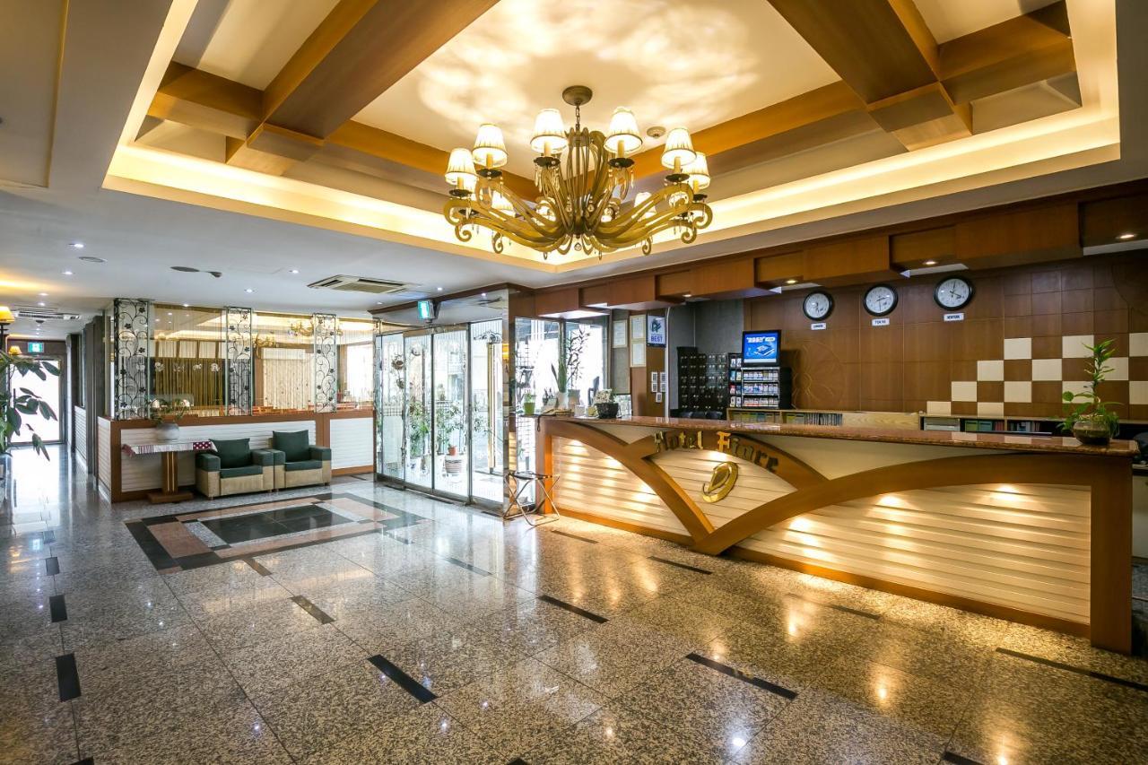 Fiore Hotel クミ エクステリア 写真